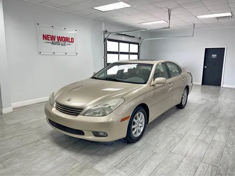 2004 Lexus ES 330 Sedan 4D