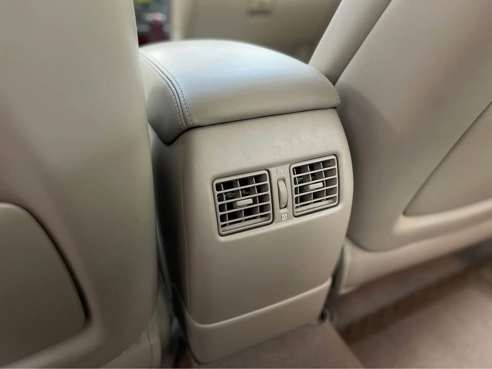 2004 Lexus ES 4th Gen - Image 12 of 19