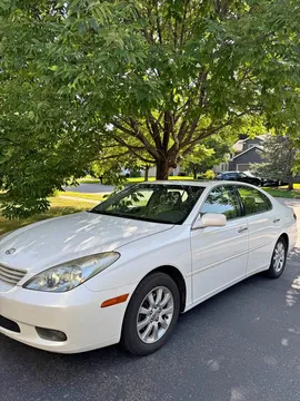 2004 Lexus ES 330 Sedan 4D
