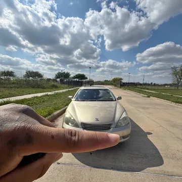 2004 Lexus ES 330 Sedan 4D