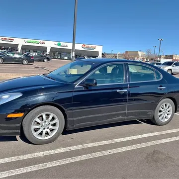 2004 Lexus ES 330 Sedan 4D