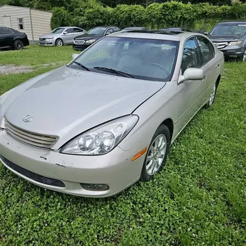 2004 Lexus ES 330 Sedan 4D