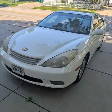 2004 Lexus ES 330 Sedan 4D