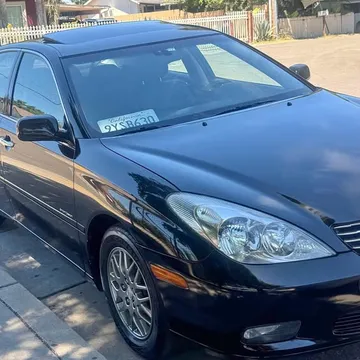 2004 Lexus ES 330 Sedan 4D