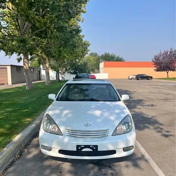 2004 Lexus ES 330 Sedan 4D