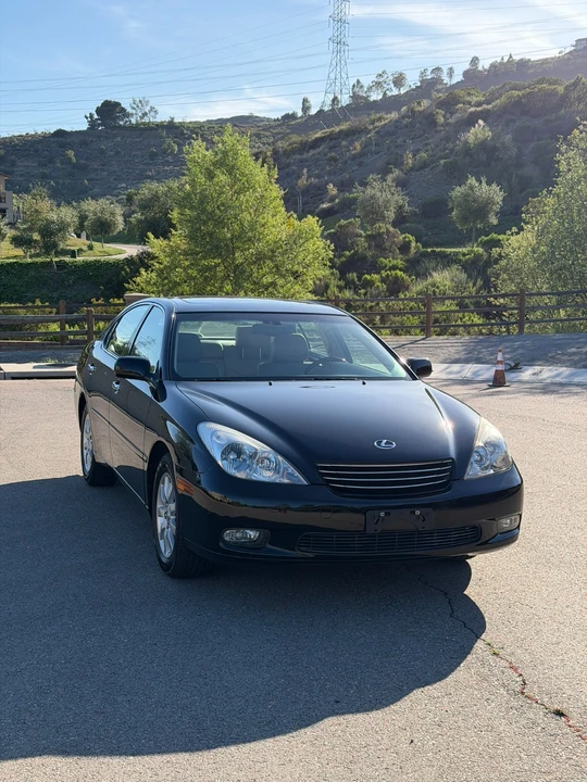 2004 Lexus ES 4th Gen - Image 8 of 31