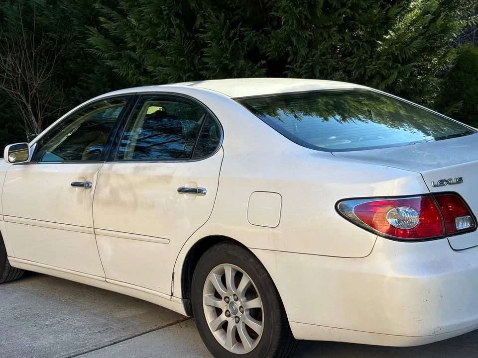 2004 Lexus ES 4th Gen - Image 4 of 9