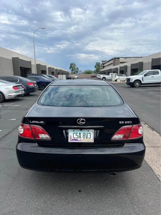 2004 Lexus ES 3rd Gen - Image 2 of 9