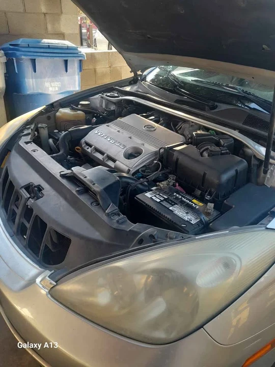 2004 Lexus ES 3rd Gen - Image 6 of 9