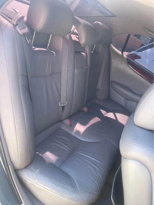 2004 Lexus ES 4th Gen - Image 7 of 9
