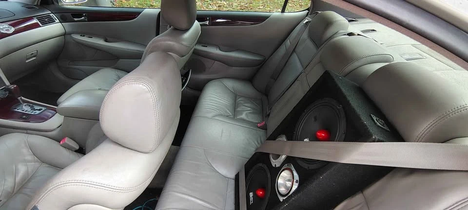 2004 Lexus ES 3rd Gen - Image 6 of 6