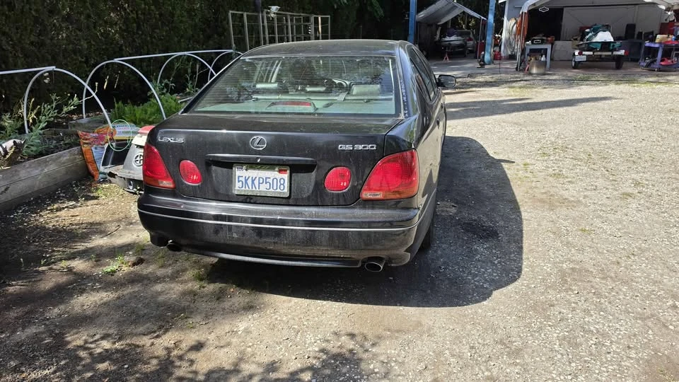 2004 Lexus GS 2nd Gen - Image 5 of 17