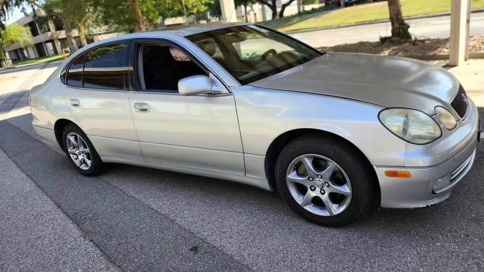 2004 Lexus GS 2nd Gen - Image 4 of 14