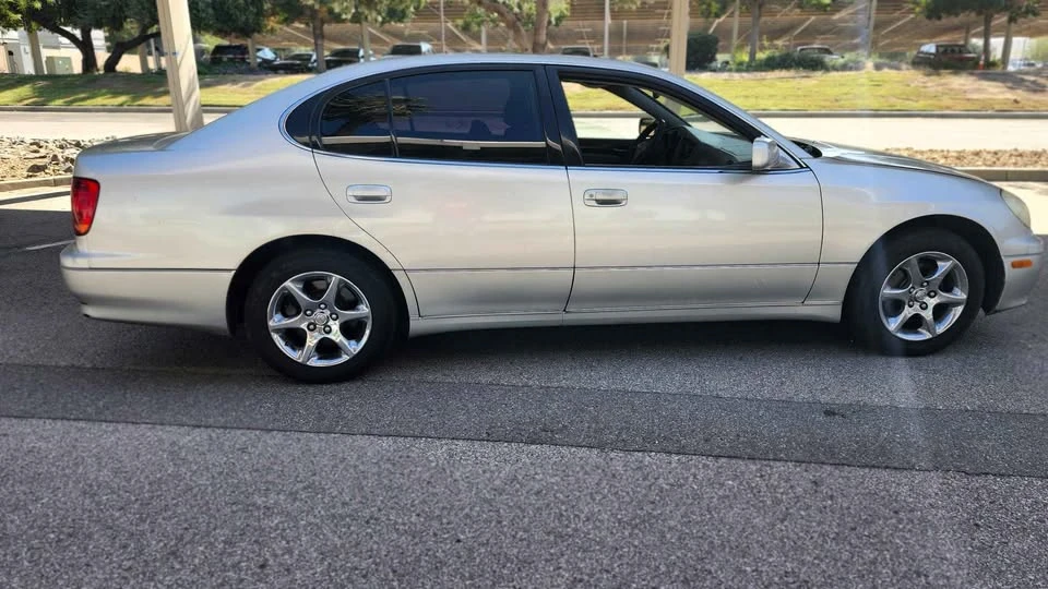 2004 Lexus GS 2nd Gen - Image 2 of 14