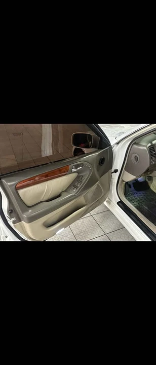2004 Lexus GS 2nd Gen - Image 13 of 15