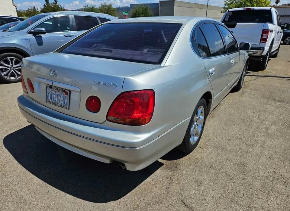 2004 Lexus GS 2nd Gen - Image 3 of 8