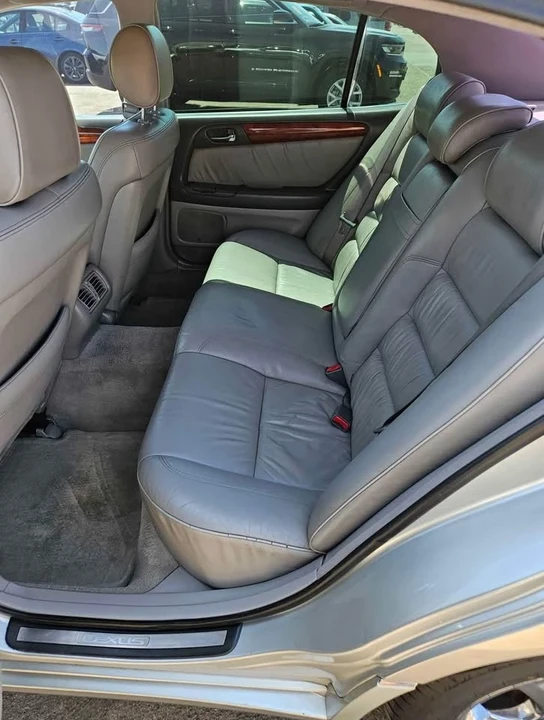 2004 Lexus GS 2nd Gen - Image 6 of 8