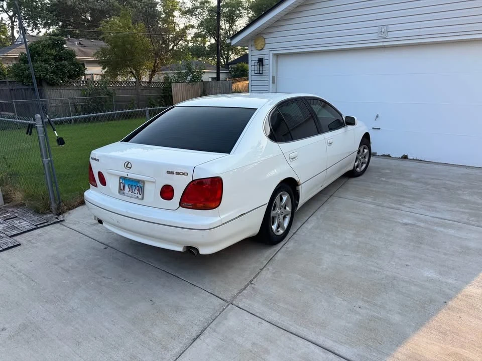 2004 Lexus GS 2nd Gen - Image 4 of 7