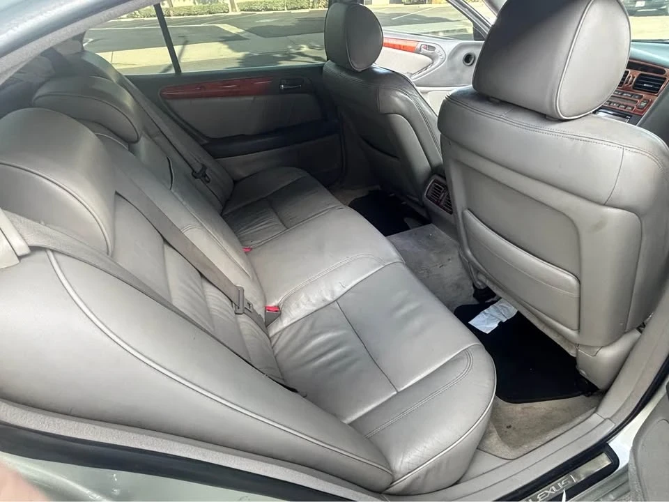 2004 Lexus GS 2nd Gen - Image 8 of 10