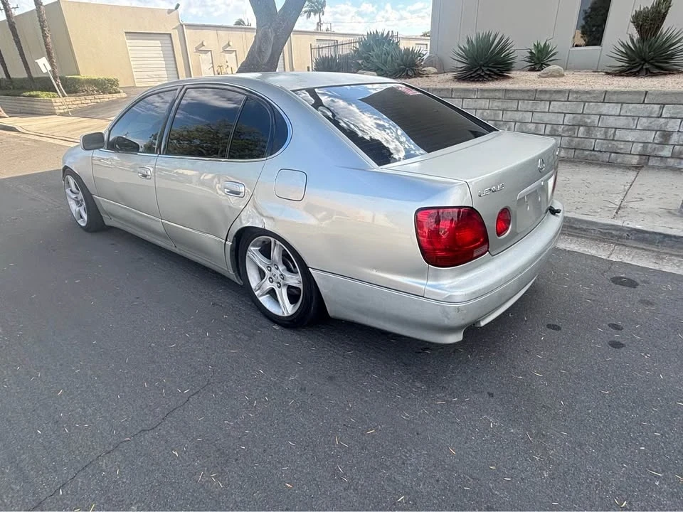 2004 Lexus GS 2nd Gen - Image 5 of 10