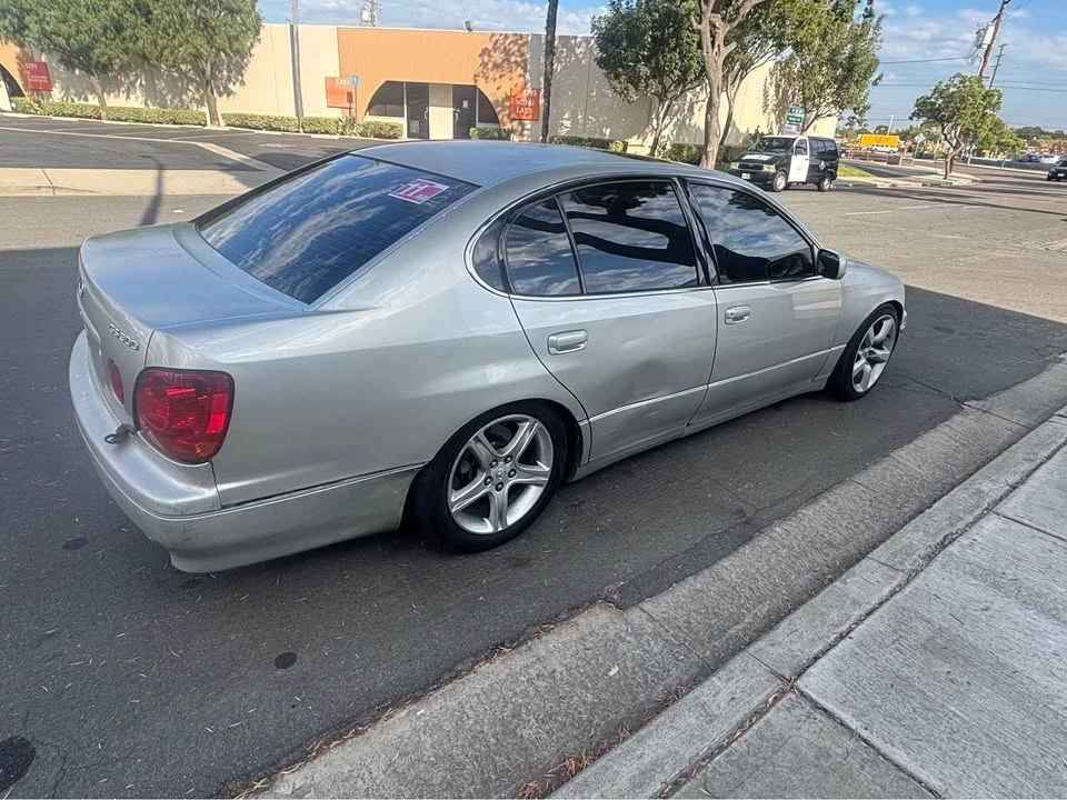 2004 Lexus GS 2nd Gen - Image 3 of 10