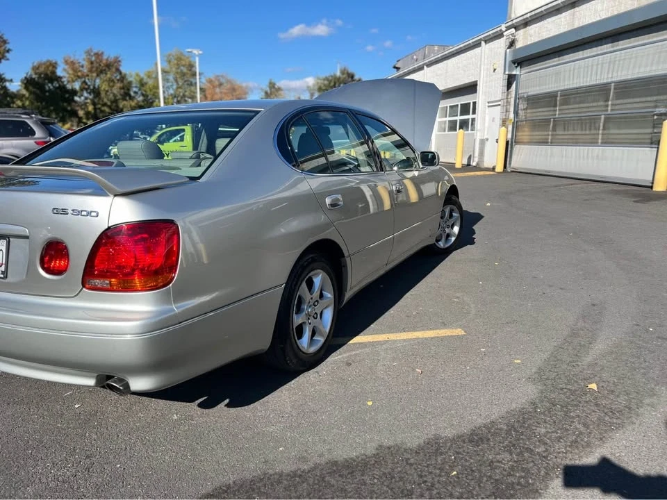 2004 Lexus GS 2nd Gen - Image 6 of 20