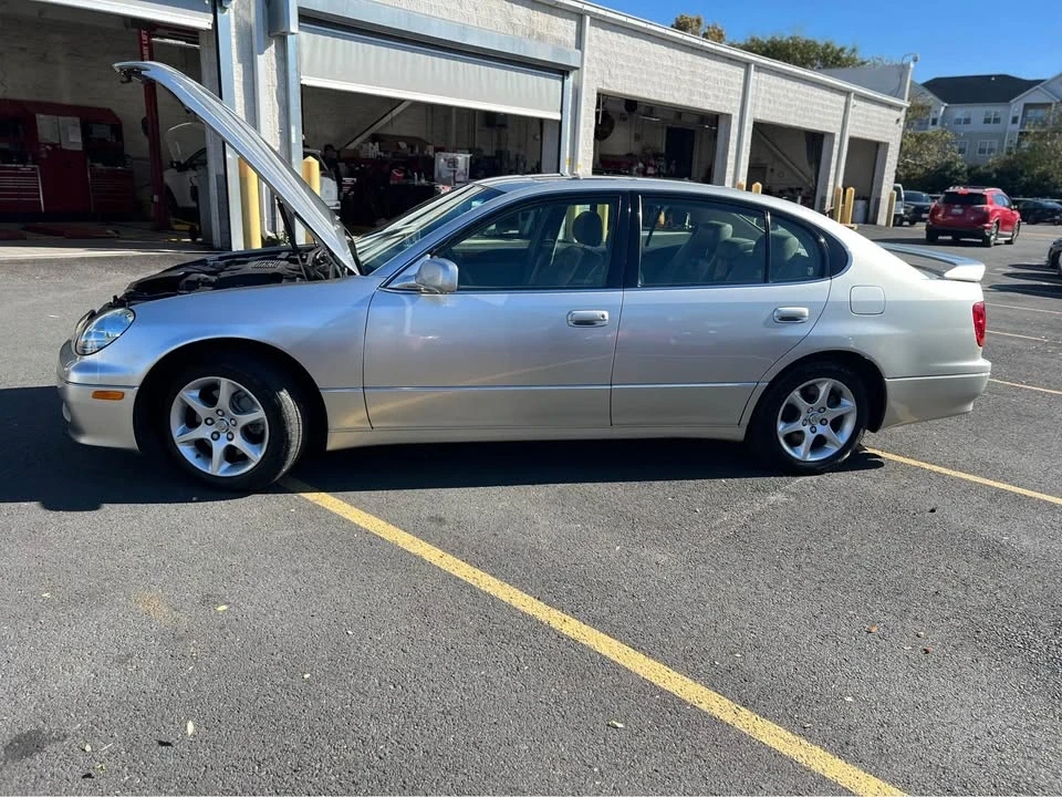 2004 Lexus GS 2nd Gen - Image 4 of 20