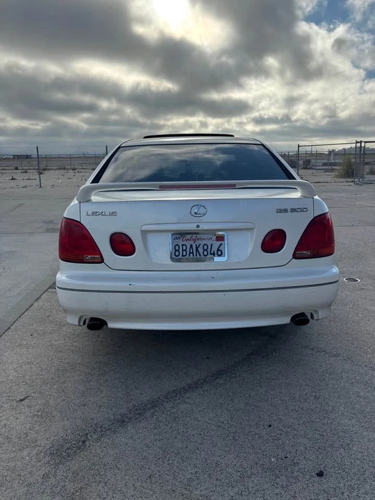 2004 Lexus GS 2nd Gen - Image 4 of 6
