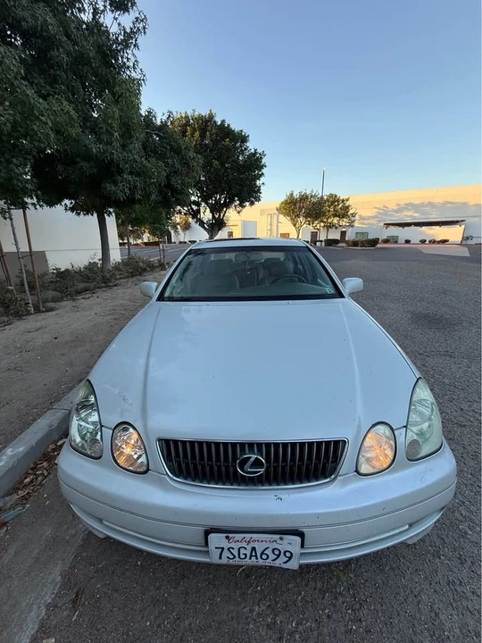 2004 Lexus GS 2nd Gen - Image 4 of 8