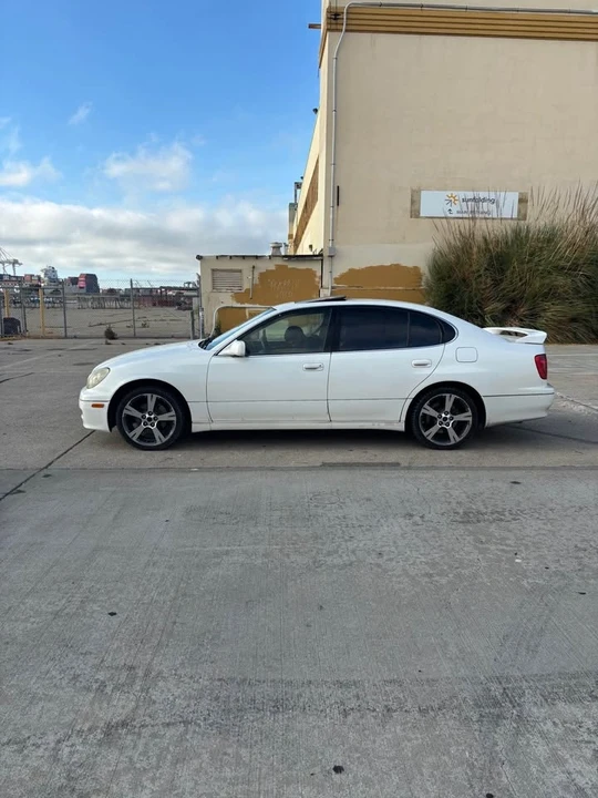 2004 Lexus GS 2nd Gen - Image 2 of 6