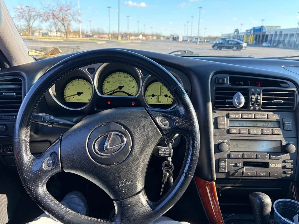 2004 Lexus GS 2nd Gen - Image 9 of 12