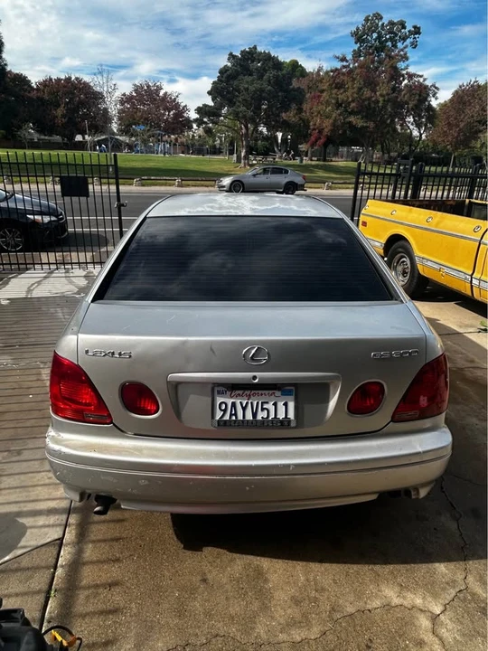 2004 Lexus GS 2nd Gen - Image 4 of 7