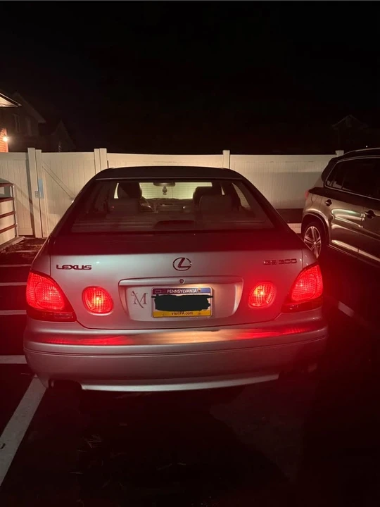 2004 Lexus GS 2nd Gen - Image 2 of 7