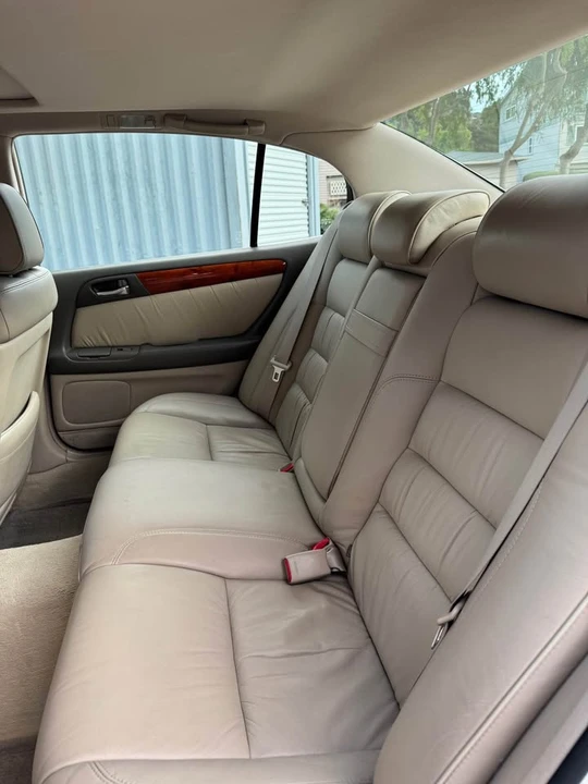 2004 Lexus GS 2nd Gen - Image 10 of 11