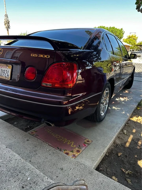 2004 Lexus GS 2nd Gen - Image 2 of 2