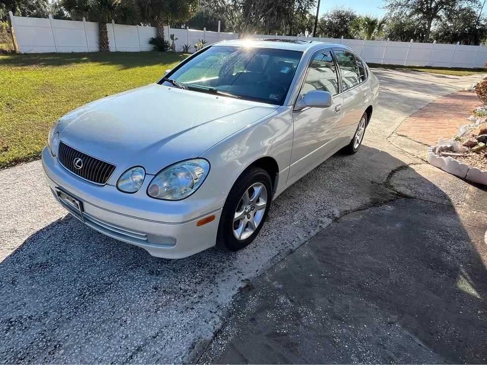 2004 Lexus GS 2nd Gen - Image 2 of 9
