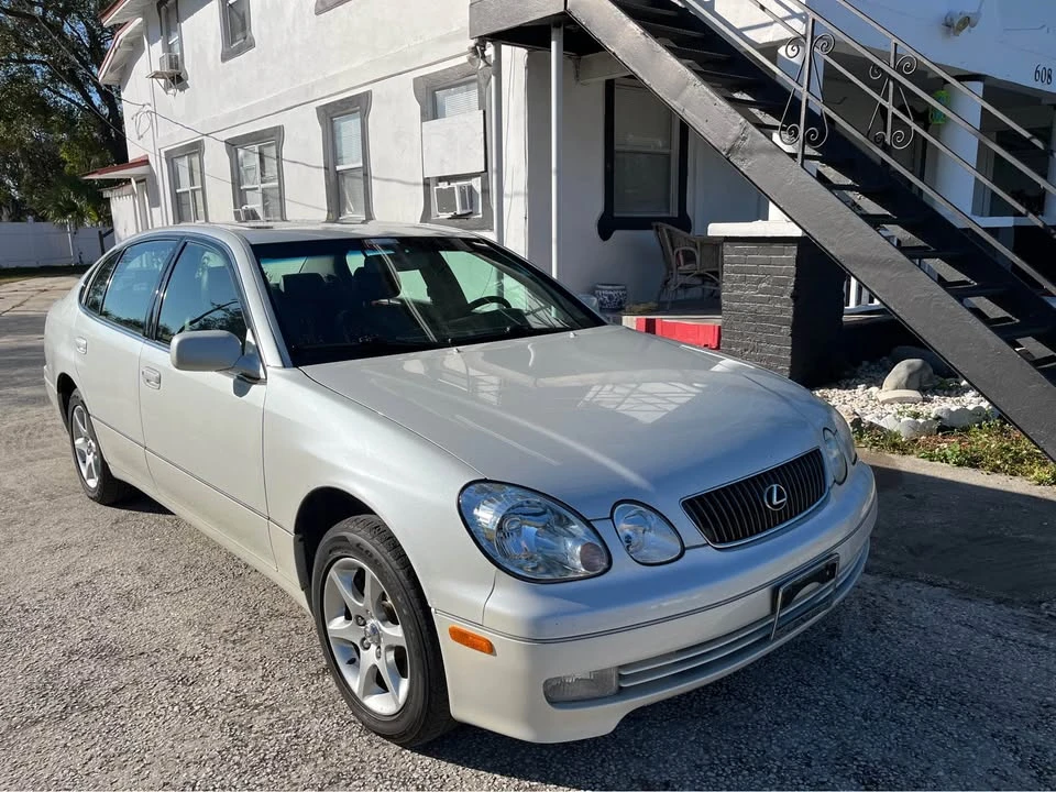 2004 Lexus GS 2nd Gen - Image 5 of 9