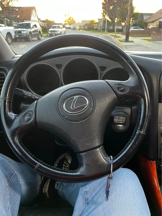 2004 Lexus GS 2nd Gen - Image 6 of 12