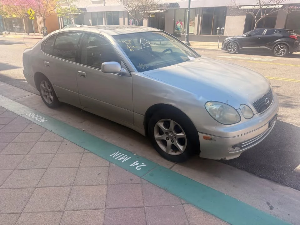 2004 Lexus GS 2nd Gen - Image 2 of 4