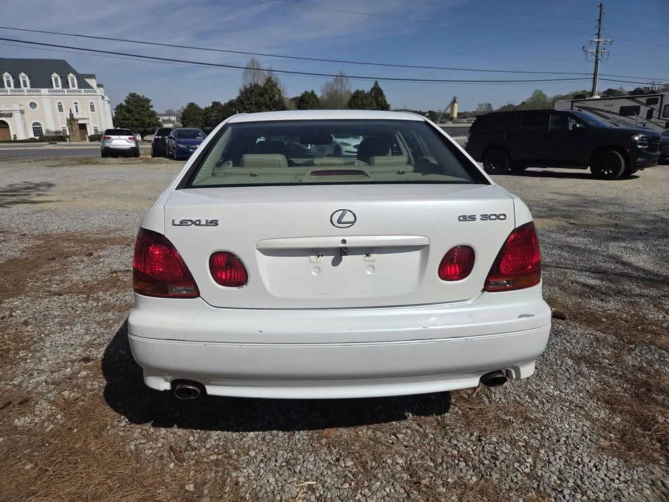 2004 Lexus GS 2nd Gen - Image 6 of 9