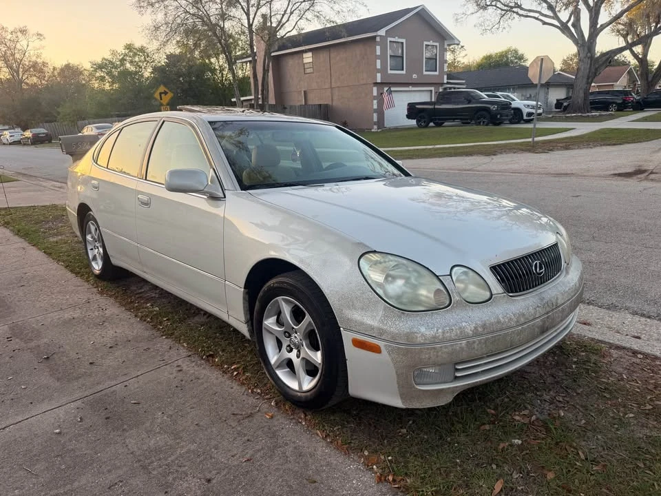 2004 Lexus GS 2nd Gen - Image 2 of 8