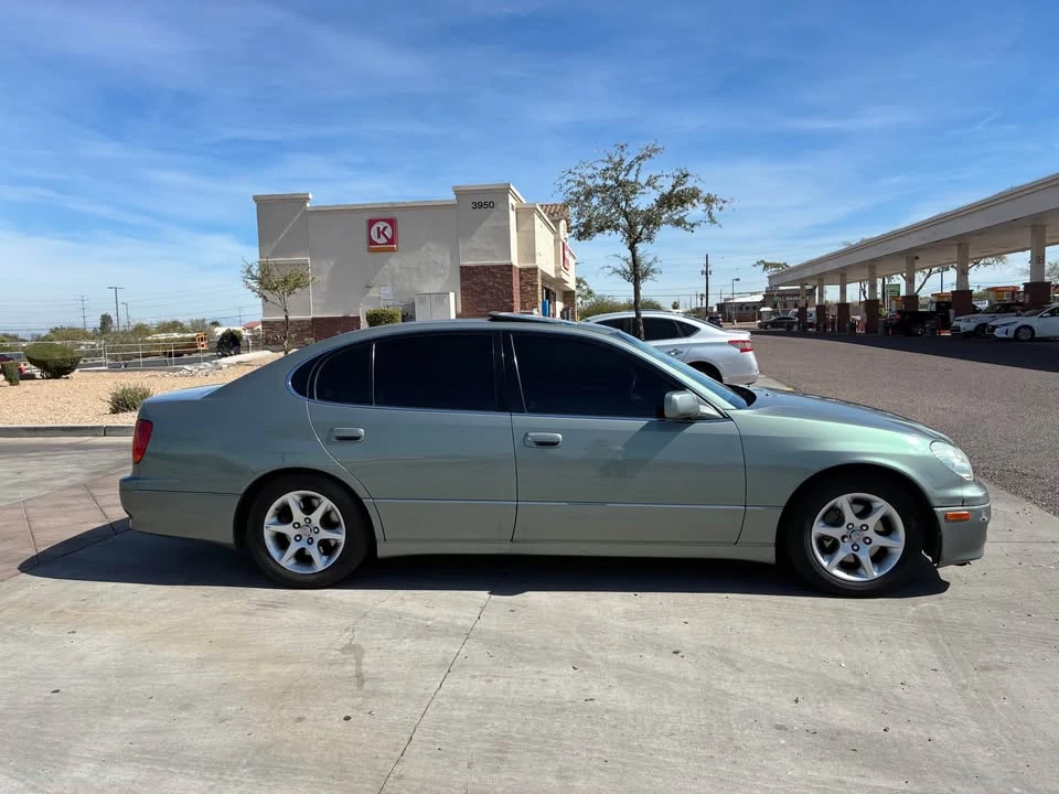 2004 Lexus GS 2nd Gen - Image 8 of 14