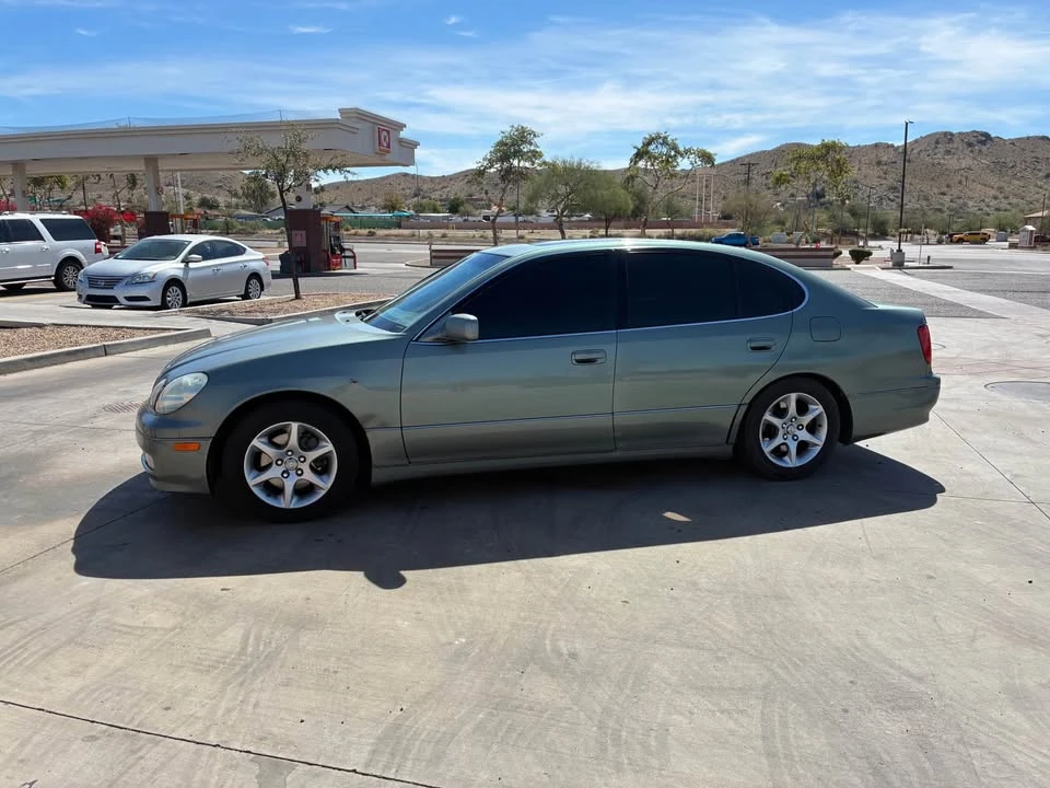 2004 Lexus GS 2nd Gen - Image 5 of 14