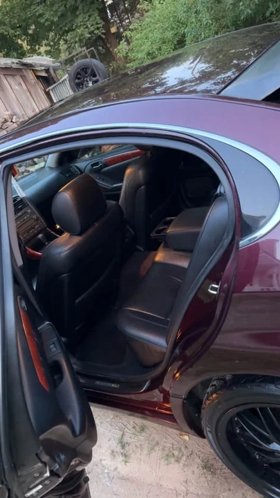 2004 Lexus GS 2nd Gen - Image 6 of 10