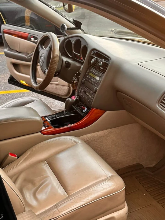 2004 Lexus GS 2nd Gen - Image 5 of 6