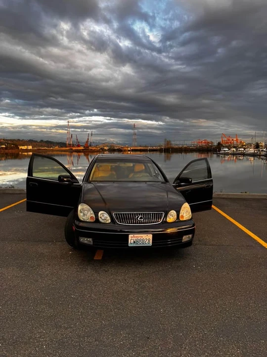 2004 Lexus GS 2nd Gen - Image 2 of 6