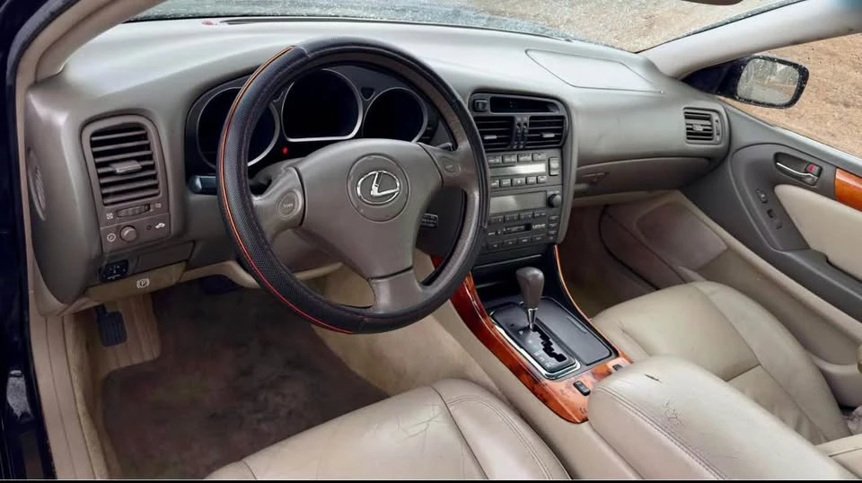 2004 Lexus GS 2nd Gen - Image 13 of 14