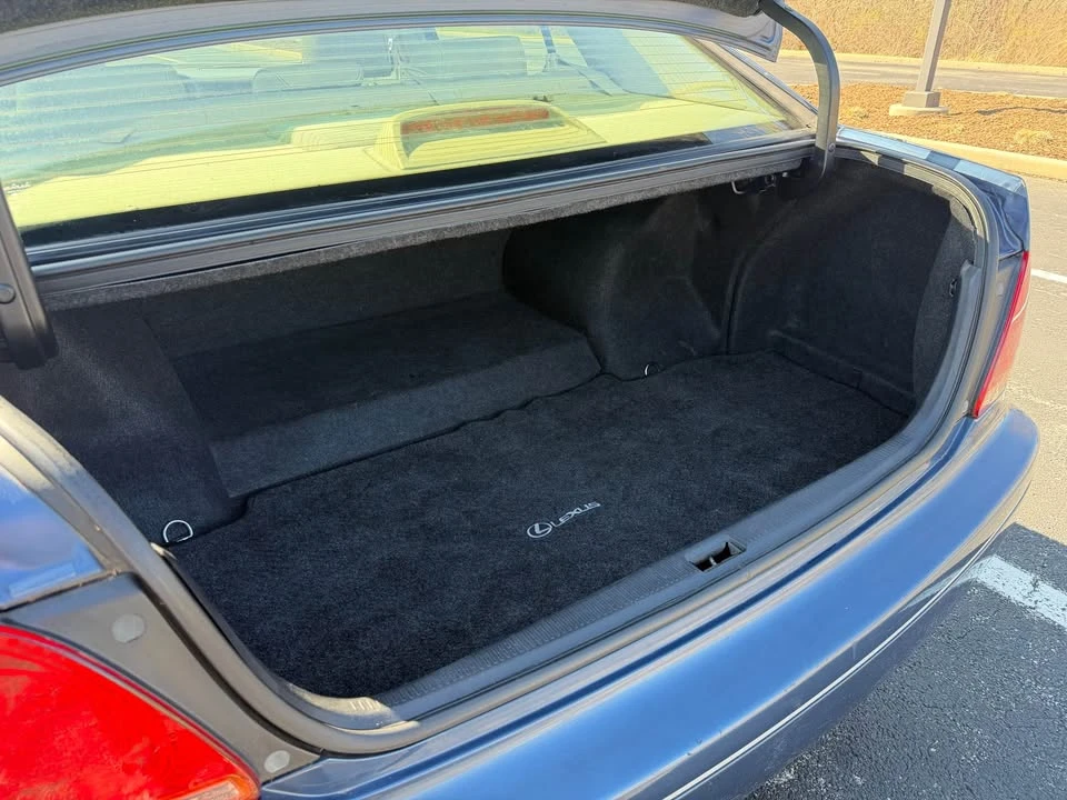 2004 Lexus GS 2nd Gen - Image 10 of 11