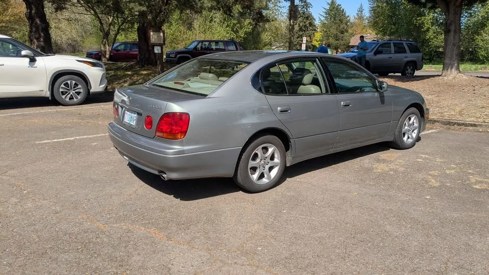 2004 Lexus GS 2nd Gen - Image 4 of 12