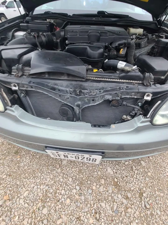 2004 Lexus GS 2nd Gen - Image 12 of 13